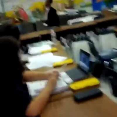 Yung vamp at school🧛🏿