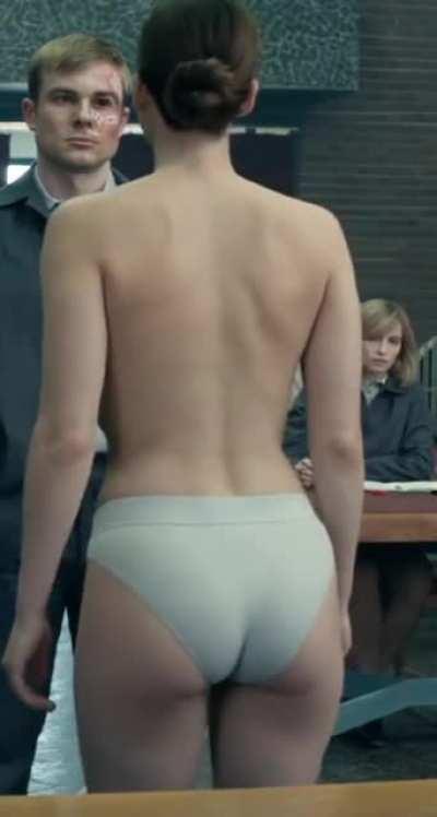 Jennifer Lawrence's Legendary Nude Scene in Red Sparrow