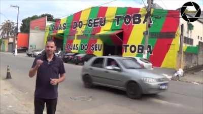 Bora comer no seu toba?