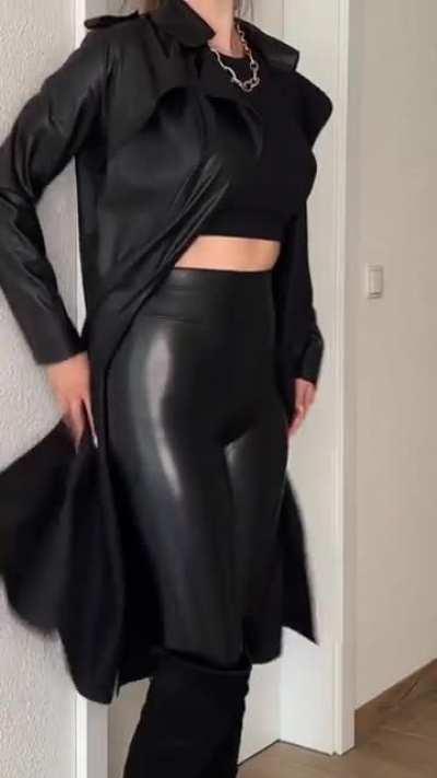 Ihr Outfit ist so heiß 🥵 (Teil 2)