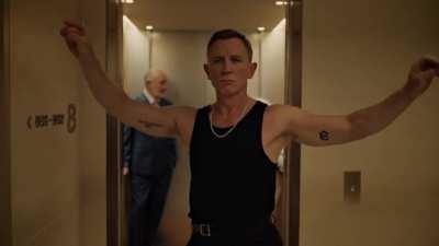 [97/97] James Bond takes a day off with some dancing and drinking (Daniel Craig/Taika Waititi vs. Daft Punk/The Glitch Mob)