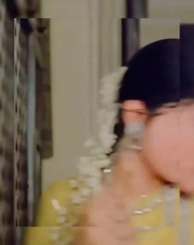 Title ko chaddi pehnani chahiye - Chad Anal Kafuur