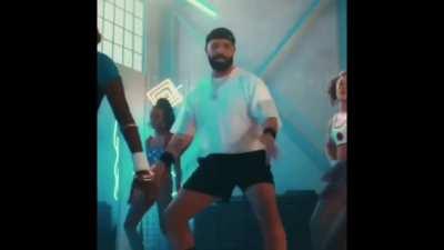 CLB Fans vs. Donda Fans