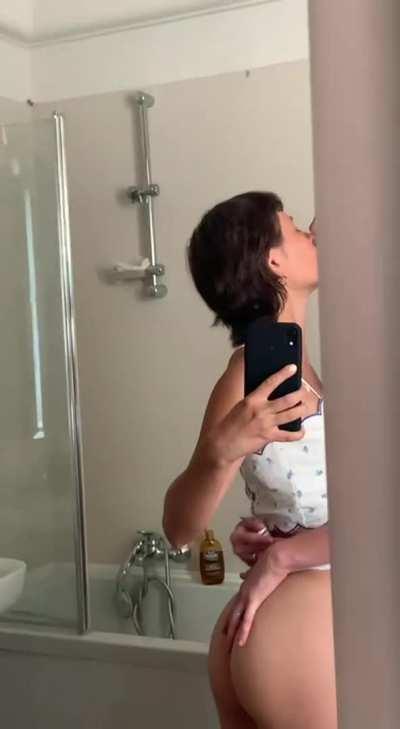 14 days free trial 🔥 nice view, right? 😏