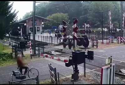 I can't believe she made it!