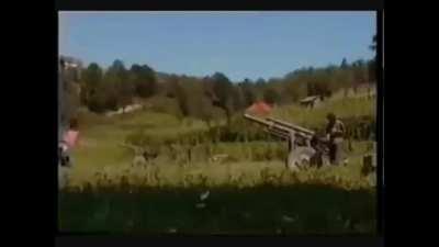 A R M I J A bosnian war edit