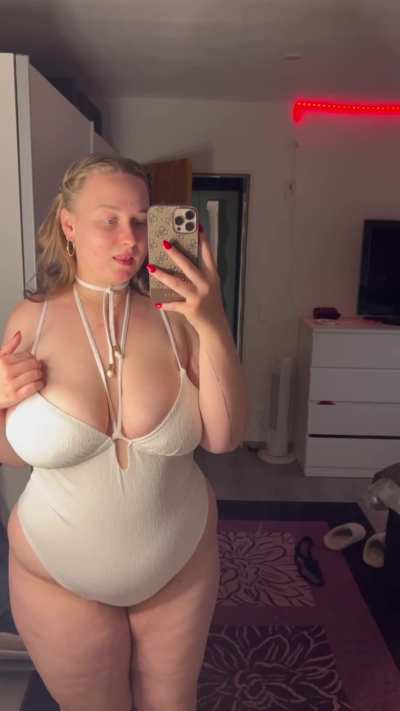 Being a tease and wishing you were taking the rest of my clothes off [F22]