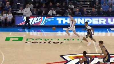 [Highlight] Giddey touch pass to Dieng alley-oop (h/t u/Maleovex)