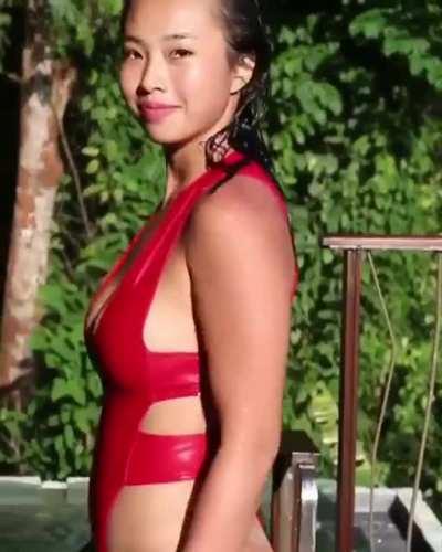 Jessica Leaving the Pool