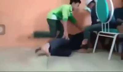 We all know he's nevwr messing with the kid again after this.