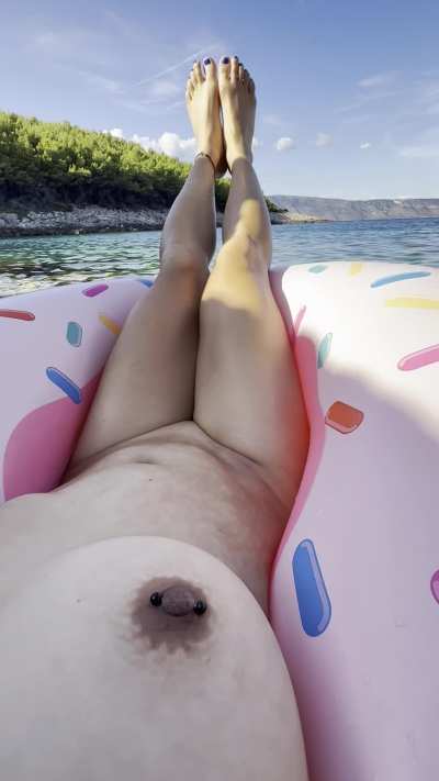 Only nude holidays for me please