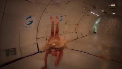 Kate Upton (One more from the Zero Gravity Shoot)