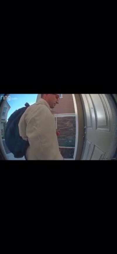 This MF!!!!! Has NO shame!!!