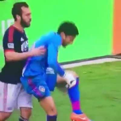 It's always nice to see good sportsmanship.