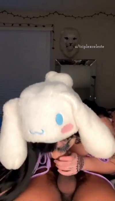 It's not cheating if it's with BBC. So I sent this vid to my bf to show I already got what I wanted the most for Xmas🌲🖤