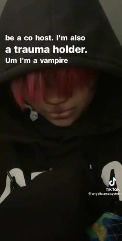 i’m a vampire 😳🤫🤭😫🥺🩸