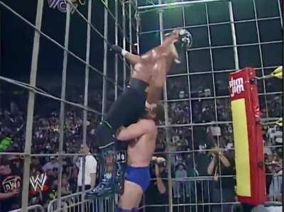 Eating your opponent’s butt is a great wrestling move