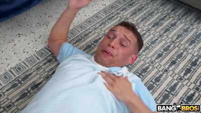 BANGBROS - after many Fails, Johnny Finally Convinces Hottie XWife Karen to take a Ride on his Dick