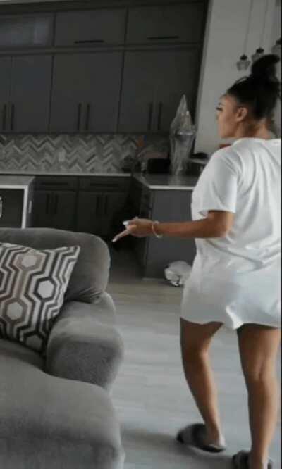 Her ass getting fat 😍