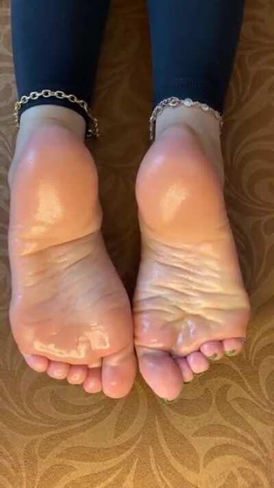 More of Cin Soles