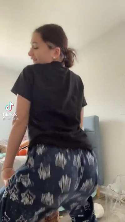 Posting a new tele link in the live chat plz do not miss it :) thx