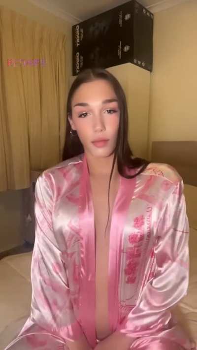 If I asked, would you do me? 🤭