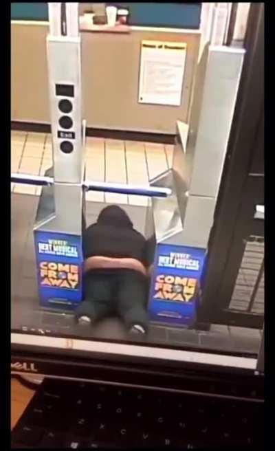 Not uk related this is hilarious 🤣