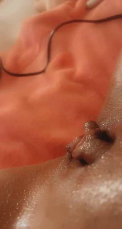 Playing with my pussy