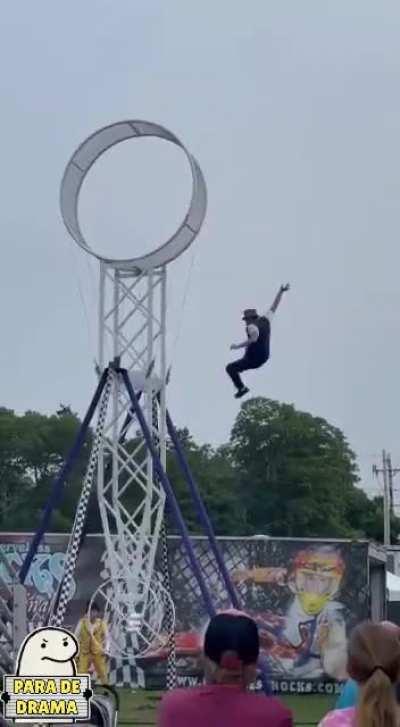 WCGW is part of the show