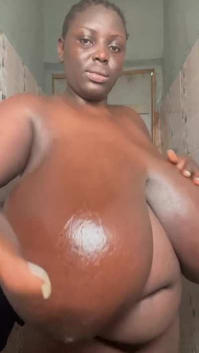 When i say i like big tits, that's what i mean.