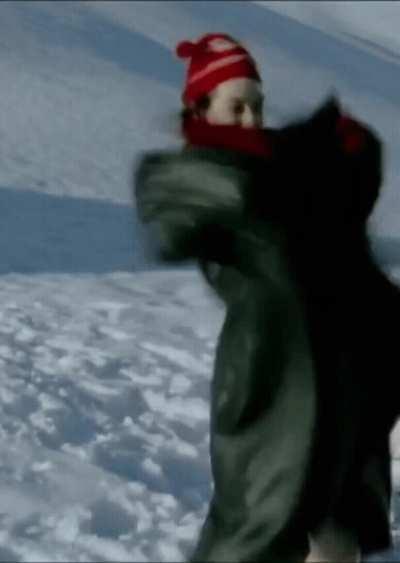 [Topless] [Bush] Isabelle Stoffel -- The Flasher from Grindelwald (2000)