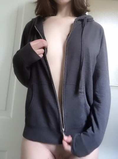 [F18] catholic school is very repressive but dang do I like showing off my body to the internet