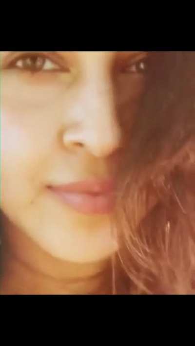 Sonarika Bhadoria flaunting her fine curvy sexy body 