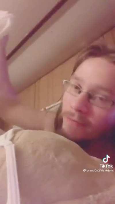 TFW you’ve finally captured the perfect discord kitten 😏