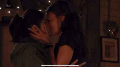 Faye Brookes and Bhavna Limbachia