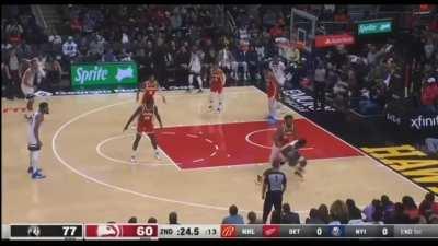 [Highlight] Anthony Edwards farcical turnaround jumper