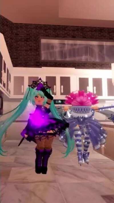 a lil’ bit more of shadowfrost for y’all 😌💅