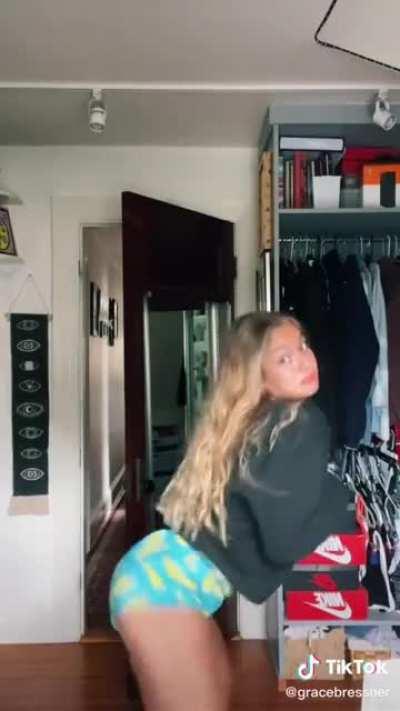 GraceBressnerTikTok - Video #1228