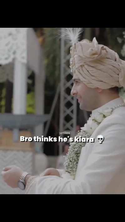 Bro thinks he's kiara😭