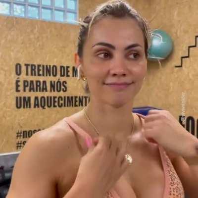 Vivi winkler dancing