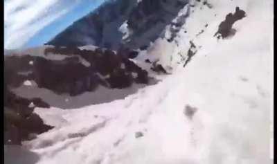 HMB while ski down 1000ft slope in Aspen, CO