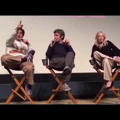 Nathan cracking jokes at a person filming on their phone the entire time during a Q&A and making Emma bust out in tears laughing. I love these three together. 😂 🥰