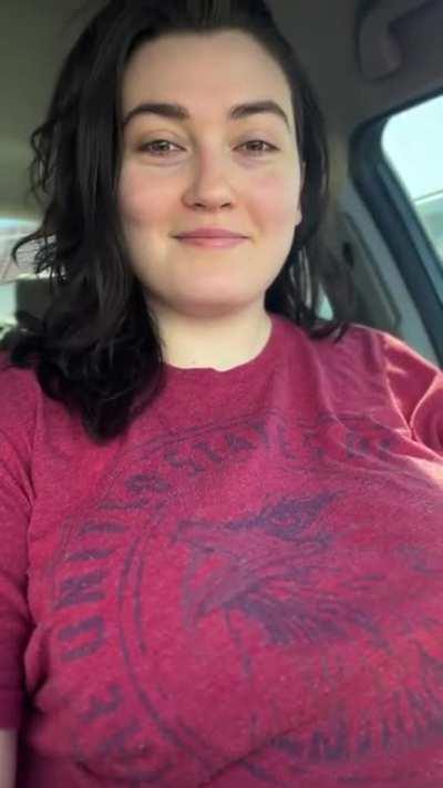 🚨Hey guys! If you want to continue interacting with me, please follow my new account u/Theroxyclover. This account has been shadowbanned and I'm going to delete it soon!🚨