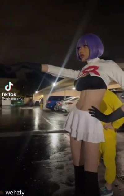 This video confuses me… sexually