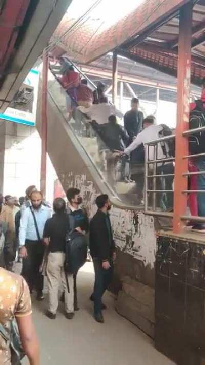 WCGW using the escalator