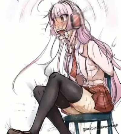 stupid wom*n listen to 100 gecs