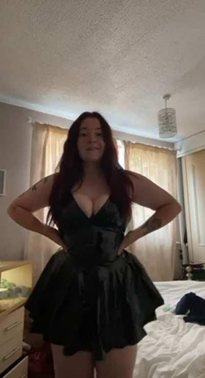 Never worn anything like this before... thoughts? (20, British)