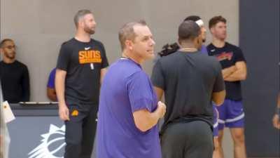 [Highlight] Coach Frank Vogel Mic'd Up During Suns Practice