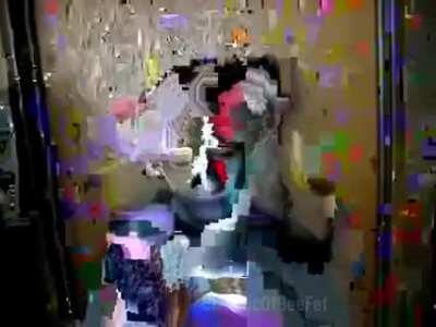 [oc] 𝖈𝖔𝖓𝖘𝖚𝖒𝖊 the c̸̦͈̝͕͖o̤̝͖̣͉̦̕r̯͖̬̜̳͖r̻̺̜͚ụ̯̼͚̮̜p̷̬͉̣t̨̙i̝̣̩̖̝͈̙o̺͖̬̫̩n̻̺̮͈̭̯̳