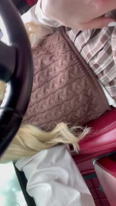 Do you guys like my new haircut.. ✂️